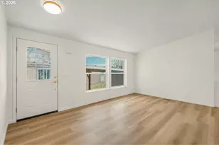 32938 SW Acacia Ct, Cornelius, OR 97113 - Photo 4