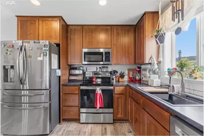 182 W Christy Ct, Yacolt, WA 98675 - Photo 14