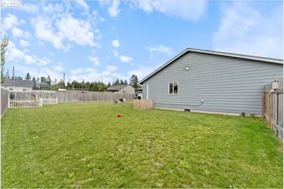 182 W Christy Ct, Yacolt, WA 98675 - Photo 32