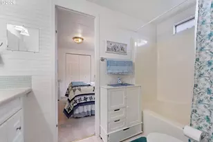 2511 SE River Rd, Hillsboro, OR 97123 - Photo 24