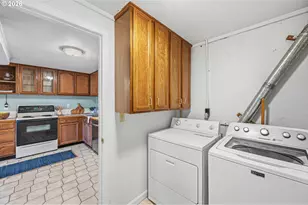 1263 SE 71st Ave, Portland, OR 97215 - Photo 36