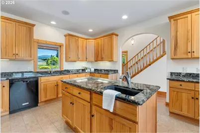 4640 Culbertson Dr, Mt Hood Prkdl, OR 97041 - Photo 8