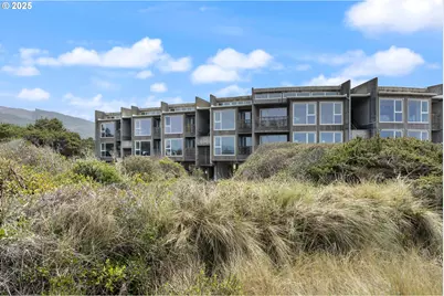 105 NW 23rd Ave #208, Rockaway Beach, OR 97136 - Photo 2