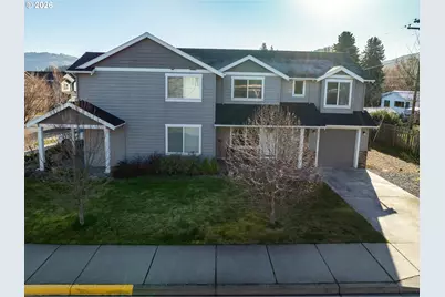 517 Cameo Dr, Hood River, OR 97031 - Photo 4