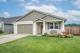 1935 Schneiter Dr, Longview, WA 98632 - Photo 2