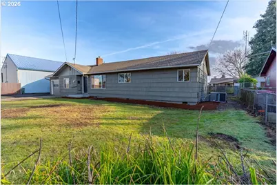 2014 NE Galloway St, McMinnville, OR 97128 - Photo 48