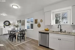 2014 NE Galloway St, McMinnville, OR 97128 - Photo 20