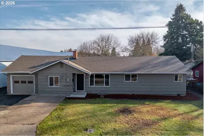 2014 NE Galloway St, McMinnville, OR 97128 - Photo 1