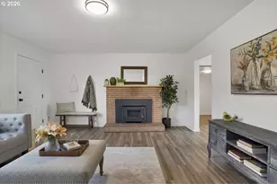 2014 NE Galloway St, McMinnville, OR 97128 - Photo 14