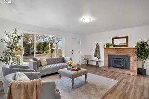 2014 NE Galloway St, McMinnville, OR 97128 - Photo 12