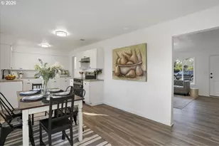 2014 NE Galloway St, McMinnville, OR 97128 - Photo 18