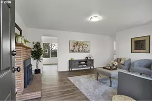 2014 NE Galloway St, McMinnville, OR 97128 - Photo 10