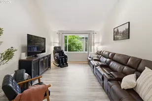 12255 SW Tippitt Pl, Portland, OR 97223 - Photo 4