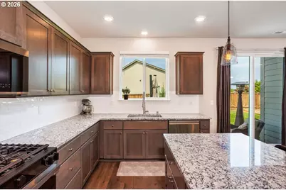3701 S 39th Pl, Ridgefield, WA 98642 - Photo 12