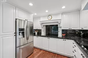 18556 SW Hart Rd, Beaverton, OR 97007 - Photo 10