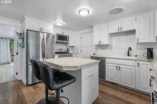 32005 Scappoose Vernonia Hwy, Scappoose, OR 97056 - Photo 8