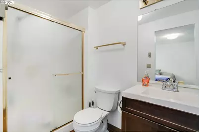 906 SE 121st Ave, Vancouver, WA 98683 - Photo 16