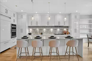 420 NW 11th Ave, Portland, OR 97209 - Photo 22