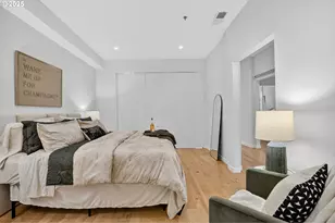 420 NW 11th Ave, Portland, OR 97209 - Photo 6