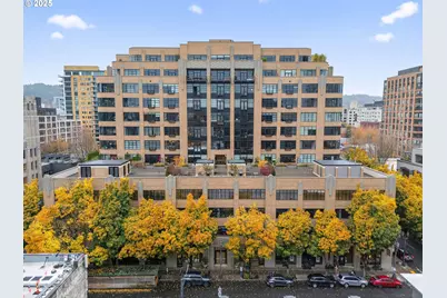 420 NW 11th Ave #1009, Portland, OR 97209 - Photo 46