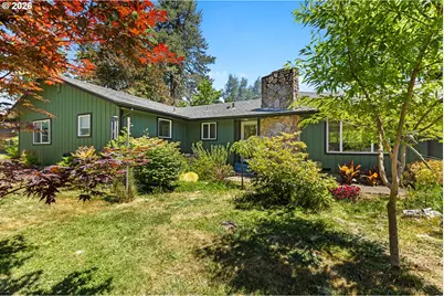3356 Fisher Rd, Roseburg, OR 97471 - Photo 4