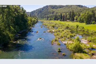 3356 Fisher Rd, Roseburg, OR 97471 - Photo 2