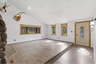 40875 Peoples Dr, Lebanon, OR 97355 - Photo 2