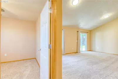 1614 SW 3rd St, Pendleton, OR 97801 - Photo 20