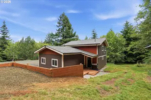 60398 Foxglove Rd, Coos Bay, OR 97420 - Photo 36