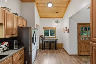 60398 Foxglove Rd, Coos Bay, OR 97420 - Photo 22