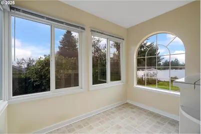 1580 Bonnie Way, Salem, OR 97304 - Photo 12