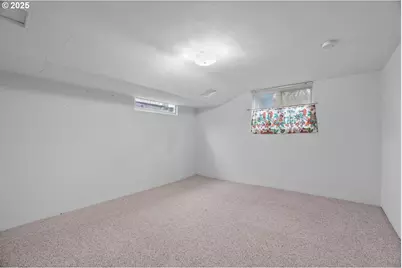 1580 Bonnie Way, Salem, OR 97304 - Photo 22