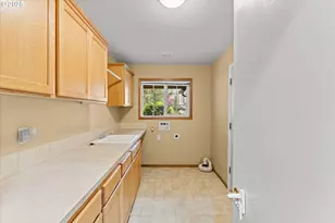 13931 SE Rolling Meadows Dr, Happy Valley, OR 97086 - Photo 30