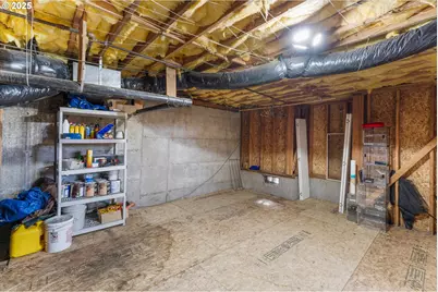 13931 SE Rolling Meadows Dr, Happy Valley, OR 97086 - Photo 32