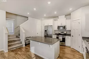 8465 SE Crabapple St, Hillsboro, OR 97123 - Photo 10