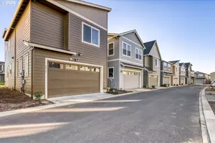 8465 SE Crabapple St, Hillsboro, OR 97123 - Photo 30