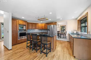 13825 SW Weir Rd, Beaverton, OR 97008 - Photo 8