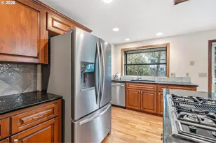 13825 SW Weir Rd, Beaverton, OR 97008 - Photo 10