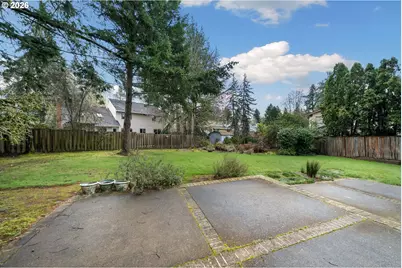 13825 SW Weir Rd, Beaverton, OR 97008 - Photo 30