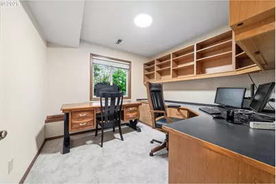 13825 SW Weir Rd, Beaverton, OR 97008 - Photo 14