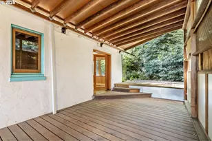 3366 NW Franklin Ct, Portland, OR 97210 - Photo 36