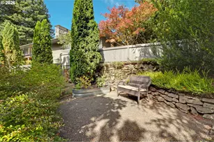 3646 SW 50th Ave, Portland, OR 97221 - Photo 44
