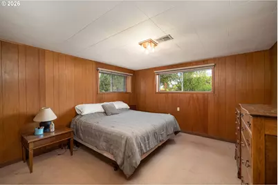12115 NE Fremont St, Portland, OR 97220 - Photo 28