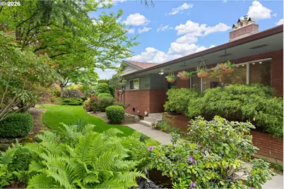 12115 NE Fremont St, Portland, OR 97220 - Photo 1