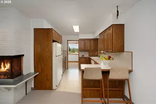 12115 NE Fremont St, Portland, OR 97220 - Photo 8