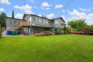 12115 NE Fremont St, Portland, OR 97220 - Photo 32