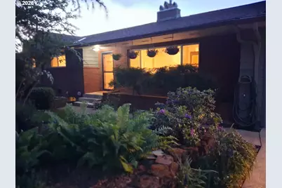 12115 NE Fremont St, Portland, OR 97220 - Photo 38