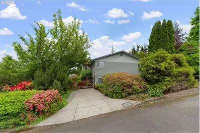 12115 NE Fremont St, Portland, OR 97220 - Photo 36