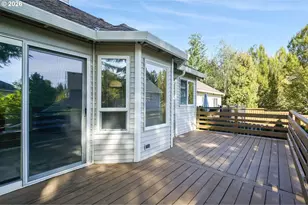 14934 SW Emerald Ct, Beaverton, OR 97007 - Photo 48