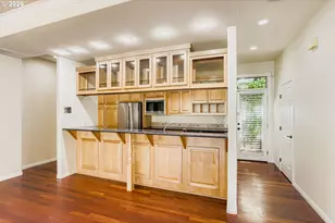 1616 SW Montgomery St, Portland, OR 97201 - Photo 8